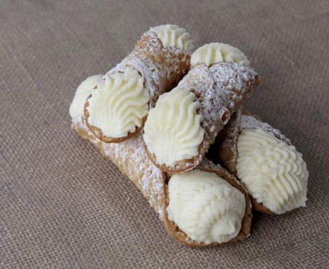 Traditional Ricotta Cannoli Filling